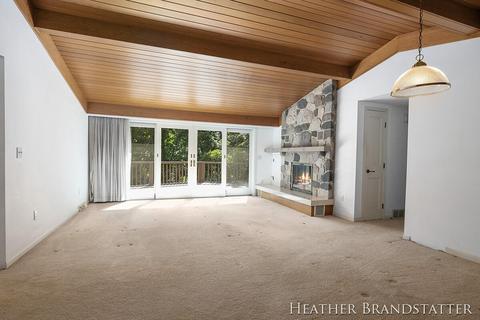 8749 Bailey, Ada, MI 49301 photo 3