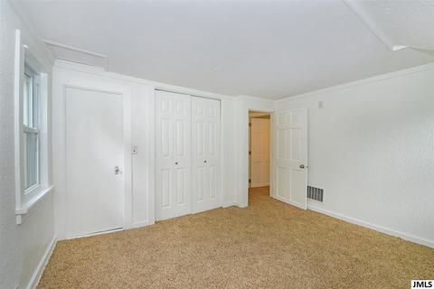 302 Austin, Jackson, MI 49201 photo 18