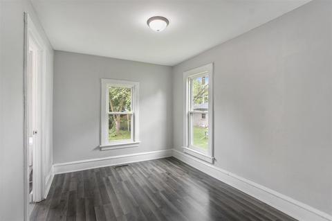 328 E Michigan, Three Rivers, MI 49093 photo 8