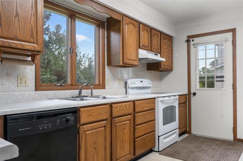 1250 Chatterton St, Gladwin, MI 48624 photo 8