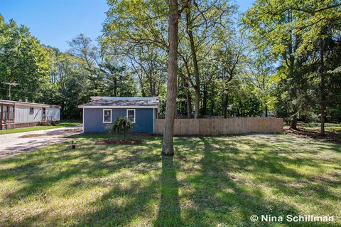 5440 Front, Newaygo, MI 49337 photo 2