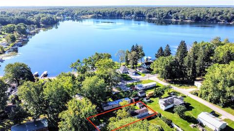 2979 N Redwing, White Cloud, MI 49349 photo 1
