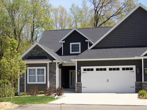 1144 Lochaven #10A, Hillsdale, MI 49242