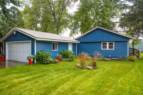 5847 S Croton Hardy, Newaygo, MI 49337 photo 3