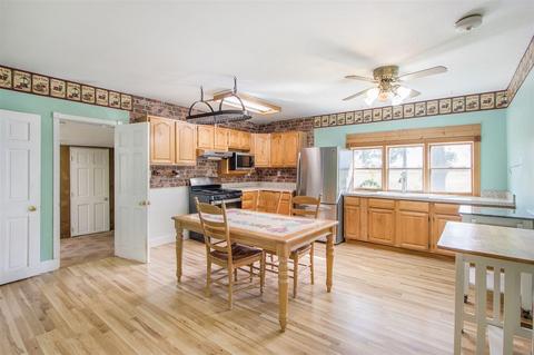131 Kirby, Mendon, MI 49072 photo 6