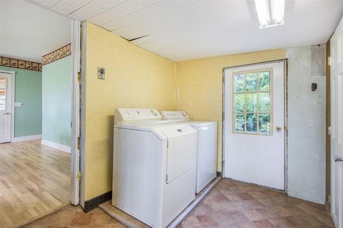 131 Kirby, Mendon, MI 49072 photo 9