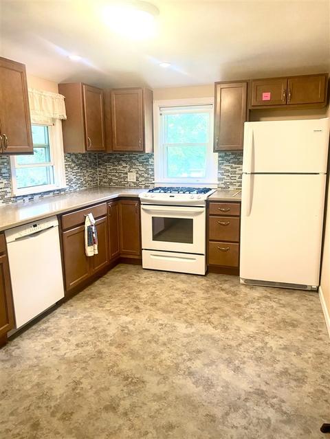 448 S Sutton, Jackson, MI 49203 photo 21