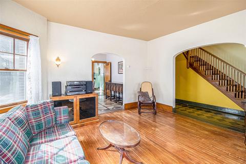 713 Union, Jackson, MI 49203 photo 6