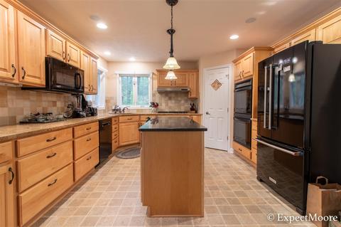 8905 Conservancy, Ada, MI 49301 photo 18