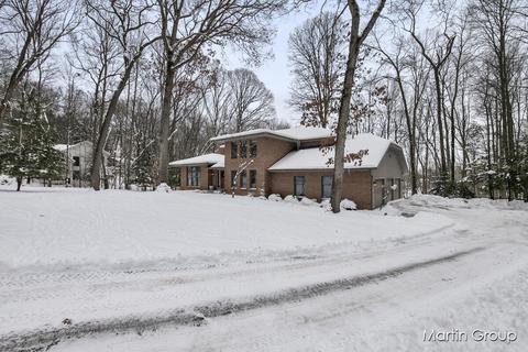 6188 Cedar Run, Ada, MI 49301 photo 3