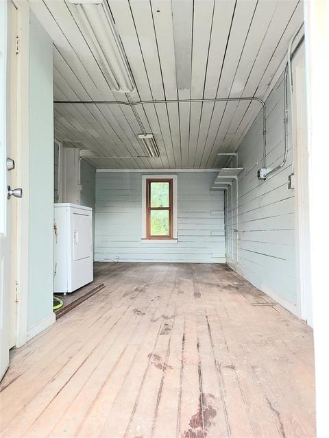 196 E Washington, Newaygo, MI 49337 photo 26