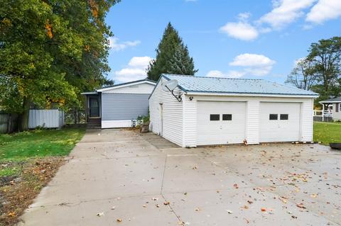 23040 Van Resort Dr, Mendon, MI 49072 photo 9