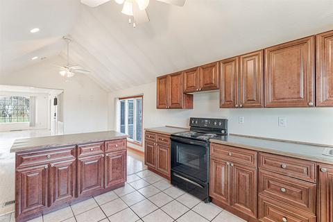 204 E Prospect, Jackson, MI 49203 photo 18