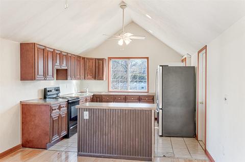 204 E Prospect, Jackson, MI 49203 photo 13