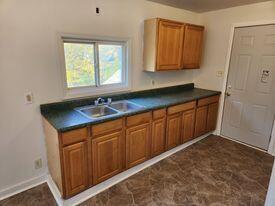 606 3rd St, Jackson, MI 49203 photo 6