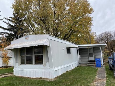 507 Chestnut St, Reading, MI 49274 photo 1