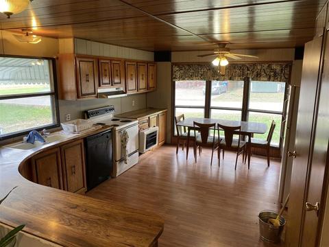507 Chestnut St, Reading, MI 49274 photo 10