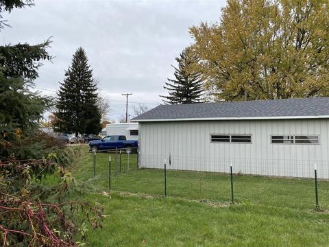 507 Chestnut St, Reading, MI 49274 photo 4
