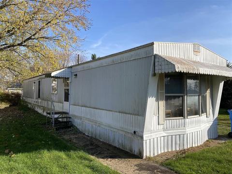 507 Chestnut St, Reading, MI 49274 photo 3