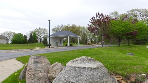45 Coronado, Jackson, MI 49201 photo 2
