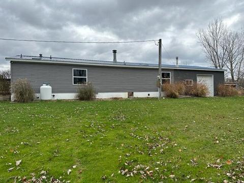 14762 E Moore, Bailey, MI 49303 photo 2