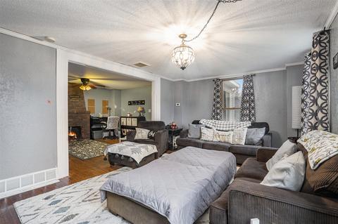220 W Second St, Constantine, MI 49042 photo 11