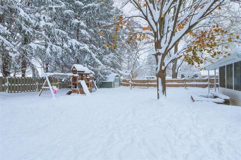 668 Melrose, Plainwell, MI 49080 photo 7