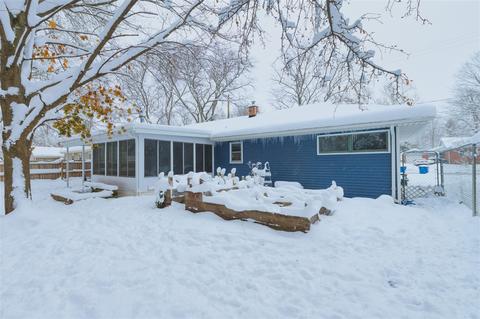 668 Melrose, Plainwell, MI 49080 photo 5