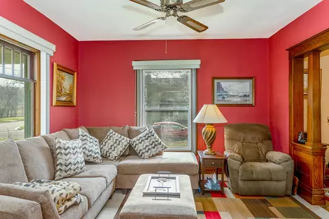 330 Exchange St, Marshall, MI 49068 photo 11