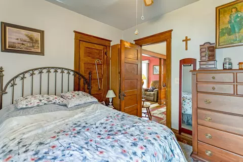 330 Exchange St, Marshall, MI 49068 photo 18