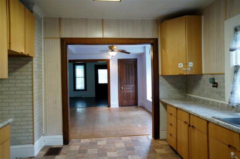 1202 Lansing Ave, Jackson, MI 49202 photo 9