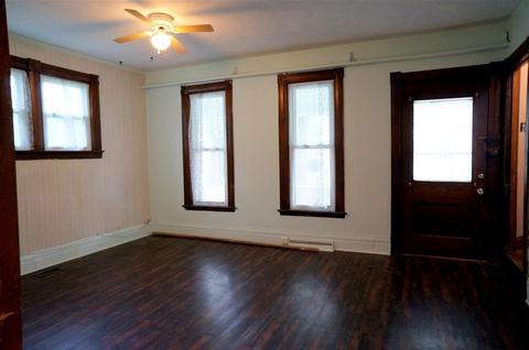 1202 Lansing Ave, Jackson, MI 49202 photo 3