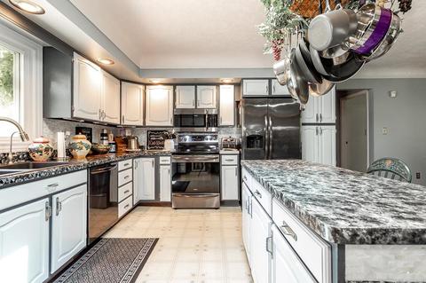 6521 Trumble, Jackson, MI 49201 photo 8