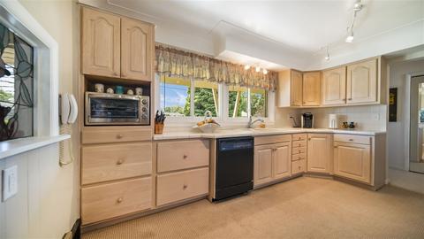1304 Gerry Dr, Jackson, MI 49202 photo 6