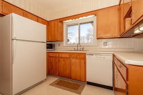 3040 Tulsa Dr, Jackson, MI 49203 photo 5
