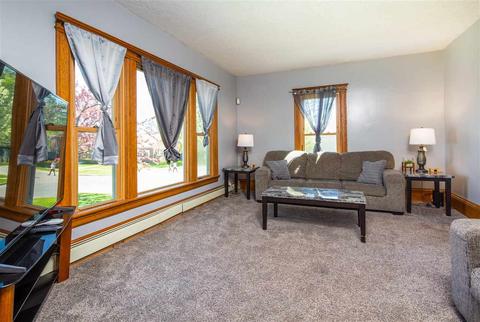 1626 Third St, Jackson, MI 49203 photo 2