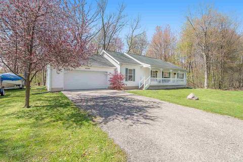 6095 Leora Ln, Jackson, MI 49201 photo 2