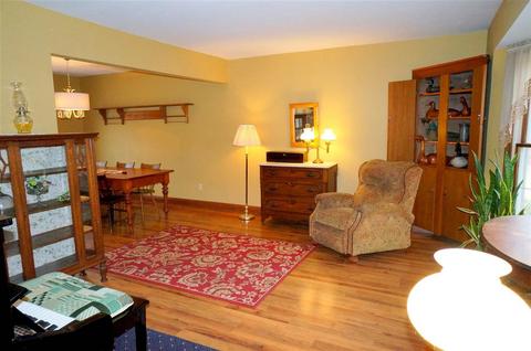 4659 Sargent Rd, Jackson, MI 49201 photo 2