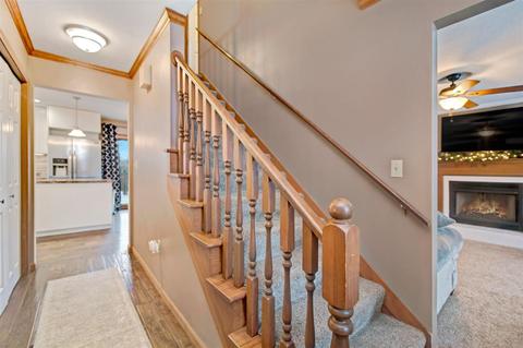 6374 Pepper Tree Ln, Jackson, MI 49201 photo 4