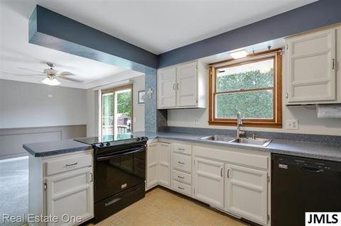 4115 Spring Arbor Rd, Jackson, MI 49201 photo 16