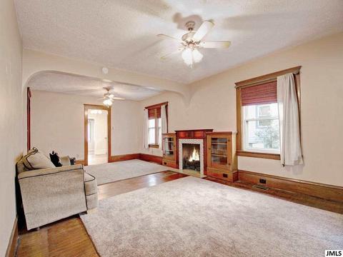 1307 Lansing Ave, Jackson, MI 49202 photo 3