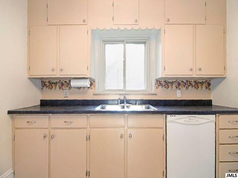 1307 Lansing Ave, Jackson, MI 49202 photo 7