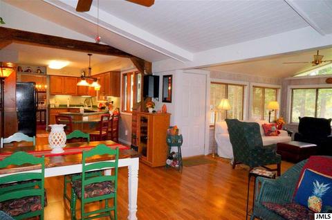 3762 Hitching Post Rd, Jackson, MI 49201 photo 12