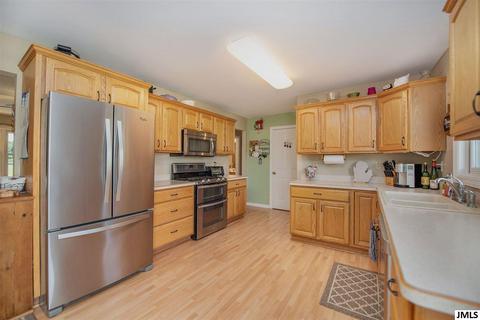 10252 Page Ave, Jackson, MI 49201 photo 8