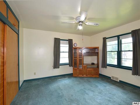 745 Lawrence St, Jackson, MI 49203 photo 10