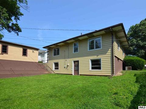 745 Lawrence St, Jackson, MI 49203 photo 5