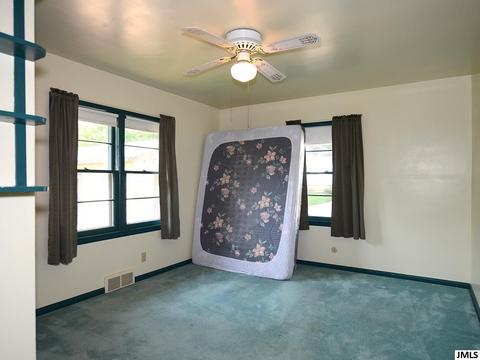 745 Lawrence St, Jackson, MI 49203 photo 11