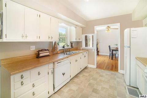 5000 Bennett Rd, Jackson, MI 49201 photo 9