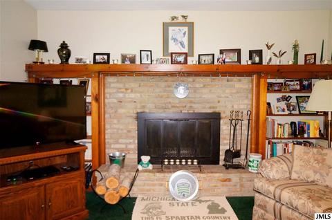 1954 Elmhurst Ln, Jackson, MI 49201 photo 12