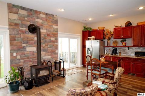281 Edgewood Dr, Jackson, MI 49201 photo 20